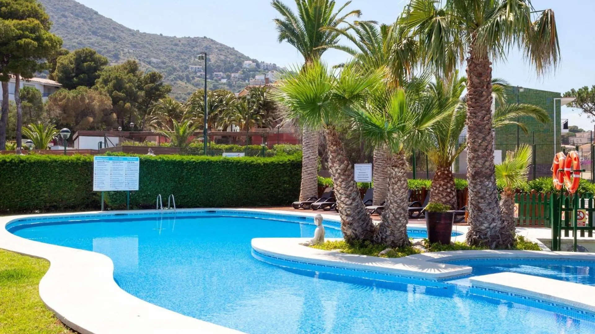 Apartment Palmiers I-9 By Interhome Llanca Spain